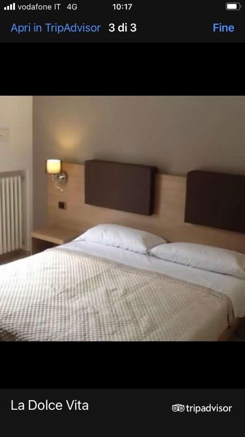Dolcevita Rooms Arma di Taggia Bagian luar foto